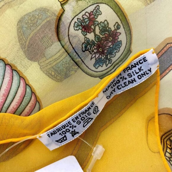 HERMES Qu importe le flacon Scarf Accessories Silk Carre90 Scarf - Picture 7 of 8